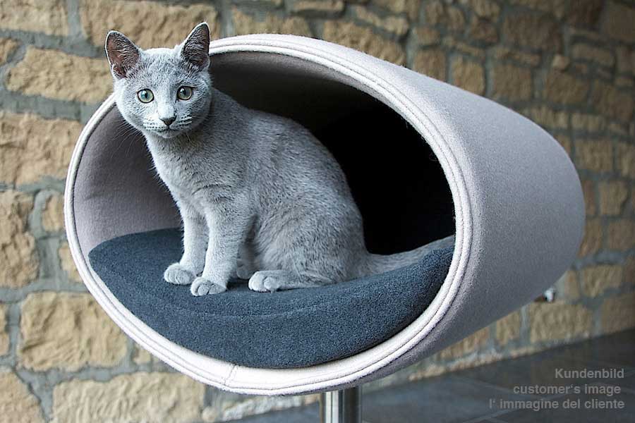 Unique cat scratcher RONDO Stand felt