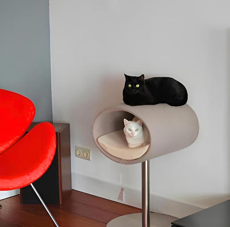 Unique cat scratcher RONDO Stand felt