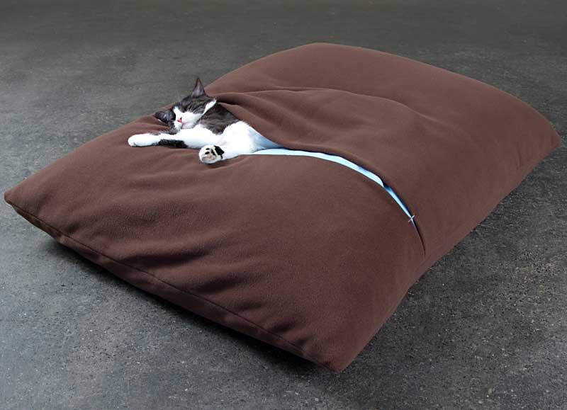 Sleeping bag for cats Divan DUE