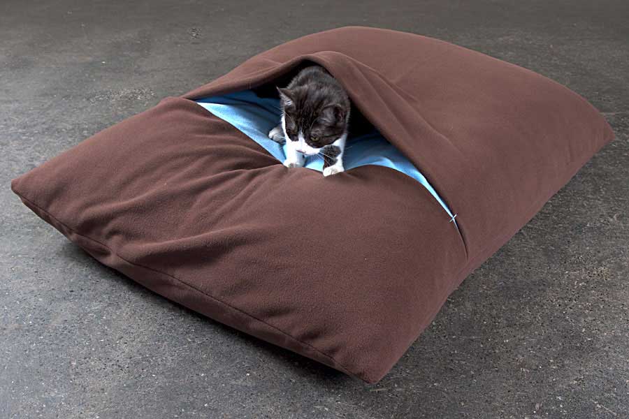 Sleeping bag for cats Divan DUE